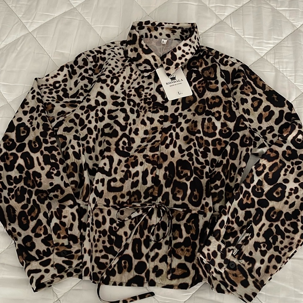Beautiful Animal print shirt